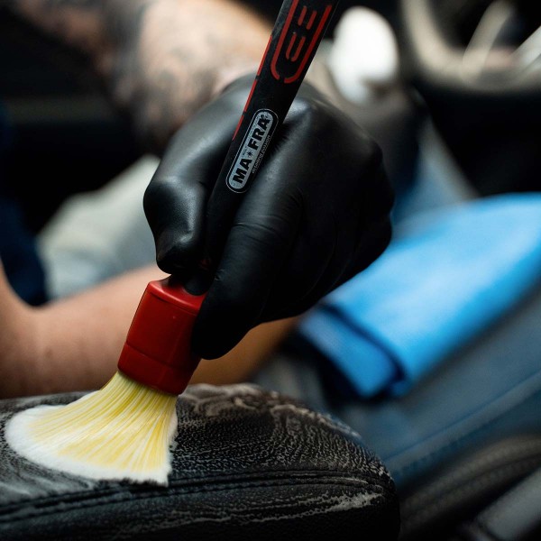 Labocosmetica Omnia 2.0 APC - uniwersalny płyn myjący do wszystkich powierzchni wewnątrz pojazdu 500ml