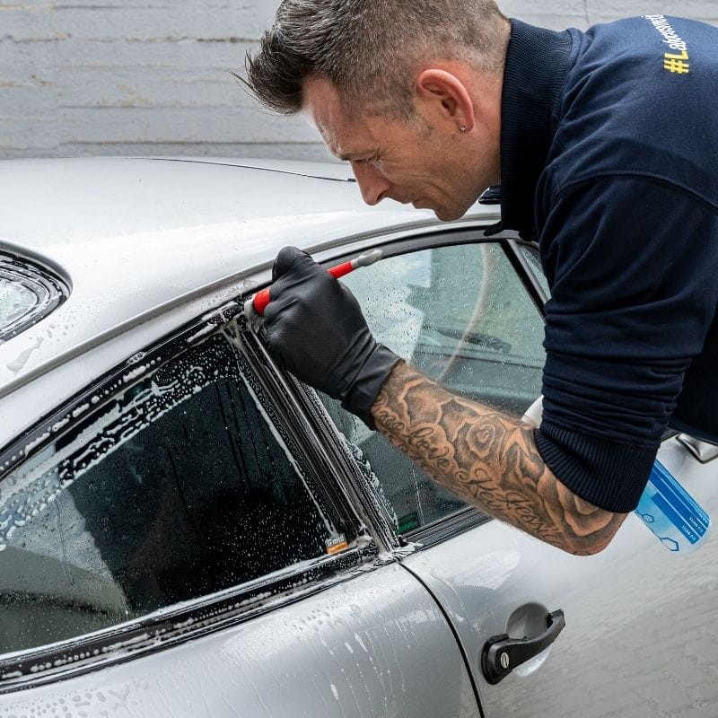 Labocosmetica Ènergo - produkt do usuwania zacieków i osadów po kwaśnych deszczach 250ml